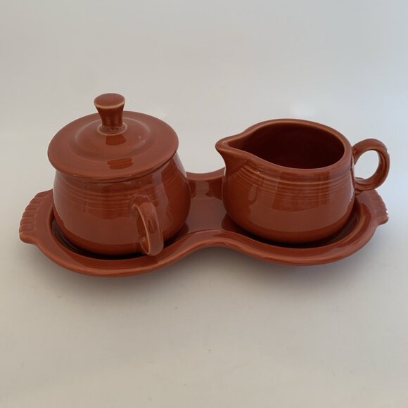 Fiesta Fiestaware Creamer & Lidded Sugar Bowl w/ Tray Cinnabar Homer Laughlin - Picture 1 of 12